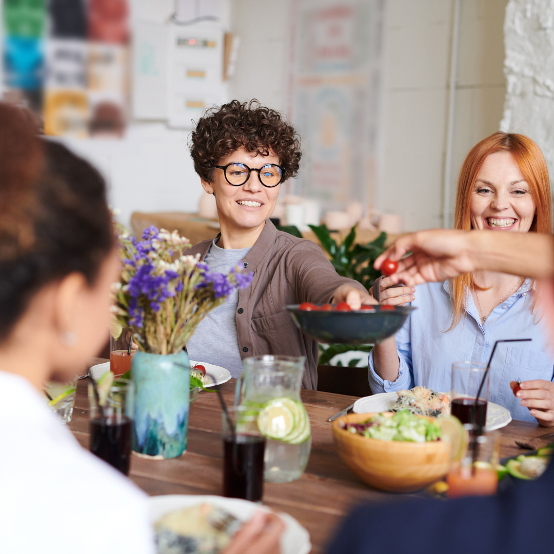 How To Host A Friendsgiving